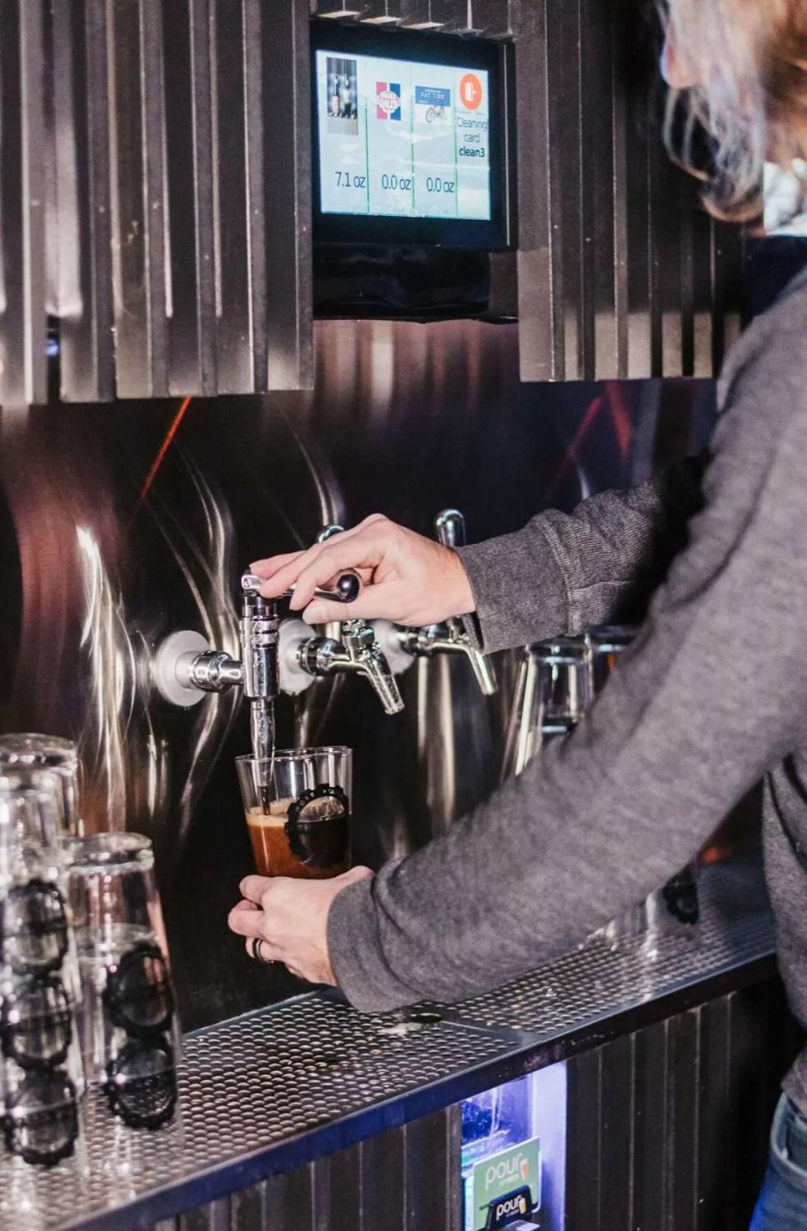 The Well Hotel & Taproom Trinidad Bagian luar foto